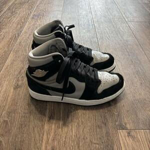 NIKE ナイキ　jordan1 ジョーダン　スニーカー　CZ2523-001