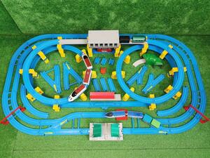 【新品 橋脚】 プラレール レイアウト 複線レール タワー 踏切 駅 地下直線レール 架線柱 車両 洗浄済