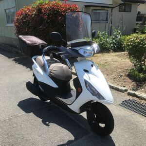 ヤマハ　アクシスZ 125cc(走行距離295 Km)(新品未使用に近い)