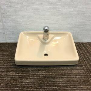 【中古】TOTO☆トイレ便器・ロータンクフタ/洋式便器「S673」タンク蓋(ふた)☆☆直接引き取り可