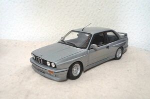 ミニチャンプス BMW M3 E30 1/18 ミニカー
