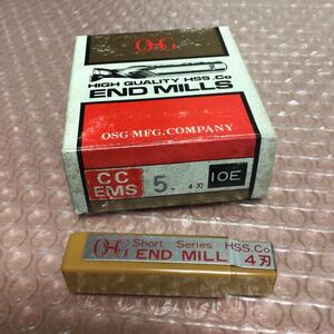 OSG CC-EMS 5 センタカット コバルト ハイス シャンク Φ8 スクエア エンドミル 4刃 ショート 刃長15mm 刃径 Φ5 オーエスジー 1本入り