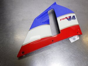 VFR400R 純正サイドカウルNo.1、美品☆NC30