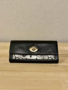 coach コーチ パイソン 長財布