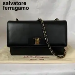 《極美品》Salvatore Ferragamo ジニー　黒　付属品完備