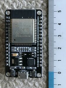 ESP32 DEVKIT V1 ESP-WROOM-32 CP2102 開発ボード ピンヘッダー実装済 Arduino IDE MicroPython Wi-Fi + Bluetooth 技適取得