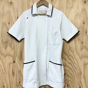 激レア 入手困難 le coq sportif ルコック製 実使用品 ナース服 ナースウェア ホワイト ネイビー L ゴルフ コスプレ にも 脇下若干汚れあり