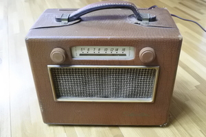 米国　Silvertone 電池管式　5球スーパー　電源ONで直ぐ動作します　AC100V使用可