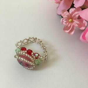 新品 ハンドメイド ビーズアクセサリー小物 ピンクのマーブル石つき指輪(リング)
