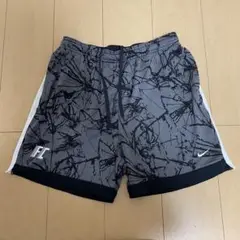 NIKE ハーフパンツ