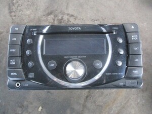 トヨタ L575A ピクシススペース カーオーディオ デッキ CD DHE-M8247 08600-00J10