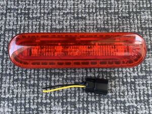 良品【送料290円】 SUZUKI スズキ ワゴンＲ（MH34型）純正 LED ハイマウントストップランプ（配線ハーネスカプラー付き）