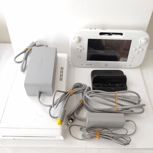 Nintendo　wii u 32GB 本体　パッド　美品　白　任天堂　ゲーム機