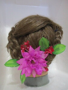 ピンク　赤　蓮　小花　ヘアーアクセサリー　髪飾り　　未使用　　ハンドメイド