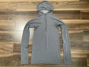 ルルレモン lululemon Swiftly Tech Hooded 1/2 Zip サイズ4 超美品☆ ロングスリーブ 長袖Ｔシャツ 