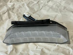 【2257】 新車外し　美品　YZF R1 LED YAMAHA ヤマハ　テールランプ クリアレンズ　226-31289 コイト　RN09