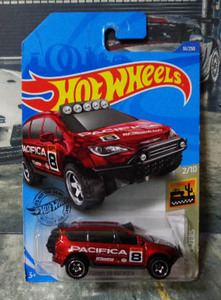 HOTWHEELS CHRYSLER PACIFICA　ホットウィール クライスラー パシフィカ　パッケージ傷み　　　　///(048)