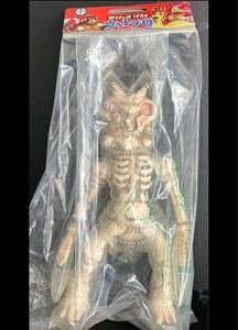 【未開封品】SECRETBASE ・バルタン星人 X-RAY シークレットベース＆マルサン コラボフィギュア・日本製　ウルトラ怪獣　限定版　当選品