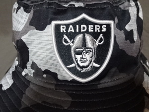 激レア USA購入【NEW ERA】製 NFL アメフト ラスベガス レイダース【Las Vegas Raiders】ロゴ刺繍入り カモフラ柄 サファリハット