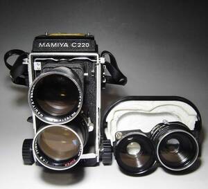 ★USED品//MAMIYA C220 PROFESSIONAL + MAMIYA-SEKOR 1:3.5 f=65mm マミヤ 二眼レフカメラ フィルムカメラ//貴重希少品!!★良