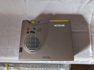 プロジェクター　EPSON　ELP-710 代理出品 ジャンク扱い 部品取りにどうぞ