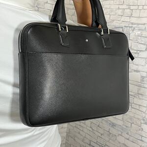 【美品】Mont Blanc モンブラン メンズ ビジネスバッグ ブリーフケース 仕事鞄 サルトリアル スリム サフィアーノレザー A4◎ ブラック 黒 