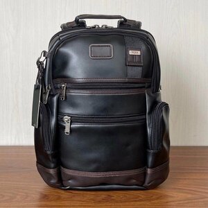 未使用 TUMI レザー バックパッブラック×ダークブラウン