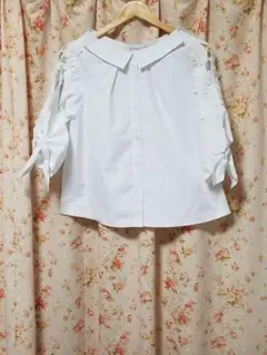 ブラウス　レース　white　〓新品〓