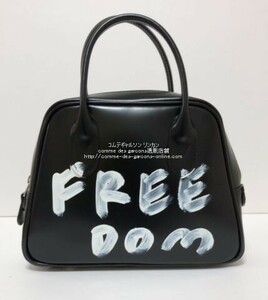 ■激レア■コムデギャルソン クリスマス限定 吉田カバン 台形-「FREE Dom」メッセージプリント-■新品タグ付■日本限定■国内正規品