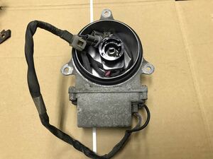 中古　点灯確認済　　いすゞ フォワード ギガ　HID イグナイター部分　 39300-21796 X6T02594