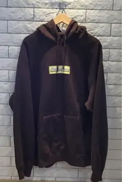 【10284】　シュプリーム　22ss Bring Box Logo ブラウン