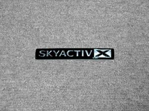 ●CX-30(3AA) SKYACTIV-X エンブレム リア用(グロスブラック) 