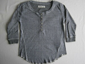 ★古着 abercrombie KIDS girls アバクロンビー キッズ 女の子 ヘンリーネック 七分袖 Tシャツ M グレー リブ生地 ストレッチ素材 子供服★