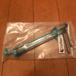 【新品未使用】【入手困難】Carbon Ti クイックリリースレバー X-Lock Celeste チェレステ Bianchi ビアンキ ロードバイク用(130mmエンド)