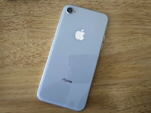 【ジャンク】iPhone8 64GB ソフトバンク アクティベーションロックなし 説明欄必読