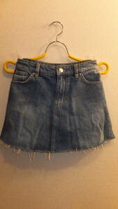 ★H&M★Denim Skirt Size 2　エイチアンドエムミニ丈デニムスカート サイズ2　USED IN JAPAN　EUR32