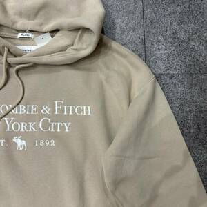 新品タグ付Abercrombie＆Fitchアバクロンビー&フィッチ メンズ刺繍 LOGOプルオーバーパーカーベージュ★サイズＬ