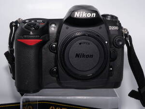 1円スタート【K0006】■良品■　Nikon ニコン D200 ボディ 動作品 元箱付