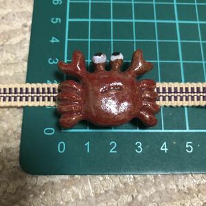 帯留め 陶器 カニ 蟹 #82
