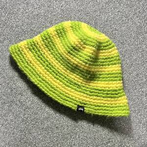 美品★STUSSY Swirl Knit Bucket Hat LIME ステューシー スワール ニット バケットハット バケハ ニットキャップ ビーニー 帽子 ストリート