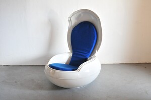 Garden Egg chair 1968 Peter Ghyczy スペースエイジ　パントン　カルテル