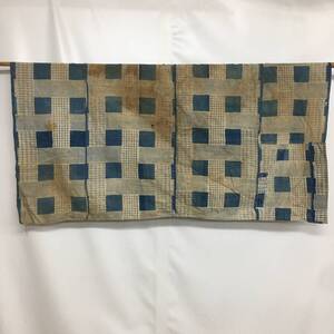 UNY23/15 襤褸 ボロ らんる 継ぎ接ぎ 114X113㎝ 古布 木綿 古裂 絣 時代物 ハギレ 布 Antique Japan Fabric Old Boro