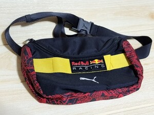 希少！レア！ウエストポーチ！2021 PUMA レッドブル レーシング スモール メッセンジャー バッグ RED BULL！ ウエストバッグ！ ステ