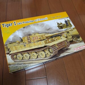 DRAGON 1/72 Tiger Ⅰ Late Production ｗ/Zimmerit＋Tiger Aces #7440 ドラゴン タイガーⅠ後期型 ツィメリット&タイガーエース