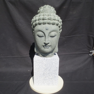 仏頭 仏像 石 みかげ石 オブジェ 置物 仏教 御影石 高さ約30cm、重量約13kg、台座付き 【B】