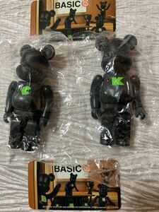  ベアブリック100% シリーズ5 BASIC 「C」「K」2体セット BE@RBRICK SERIES5 ベーシック　ブラック　2002年　メディコムトイ