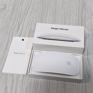 良品　マジックマウス2　Apple　MLA02JA　Bluetooth　箱付き