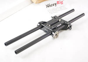 新品同様美品 NICEYRIG 401 汎用ベースプレート Arriロゼット付き ロッドサポート 15mm径40cmロッド２本付き　シネマカメラリグに