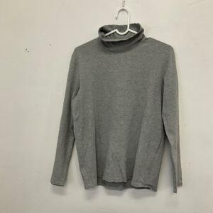 UNIQLO タートルネック薄手セーター　L グレー　C982