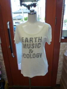 【0711-14】earth music&ecology 白Ｔシャツ　サイズＭ